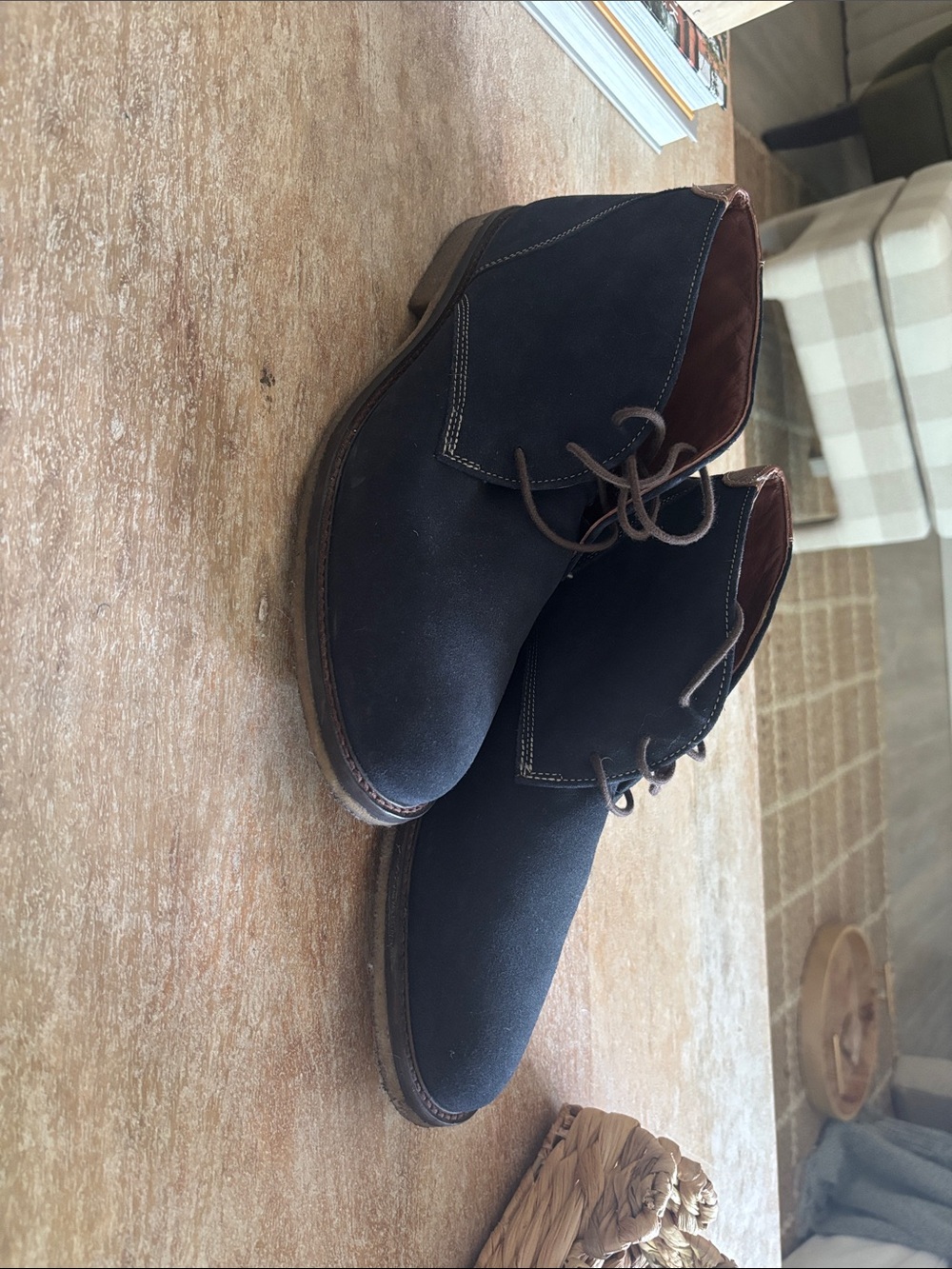 Men’s Johnston and Murphy Copeland boot Navy Suede Chukka Boots -Classic Lace-Up